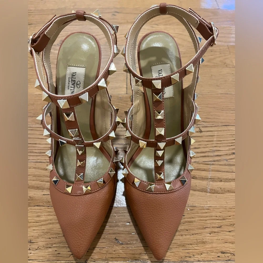 Rockstud Heels - Size 38 - Picture 3 of 10